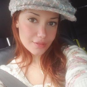 Meet your Posher, Ornella